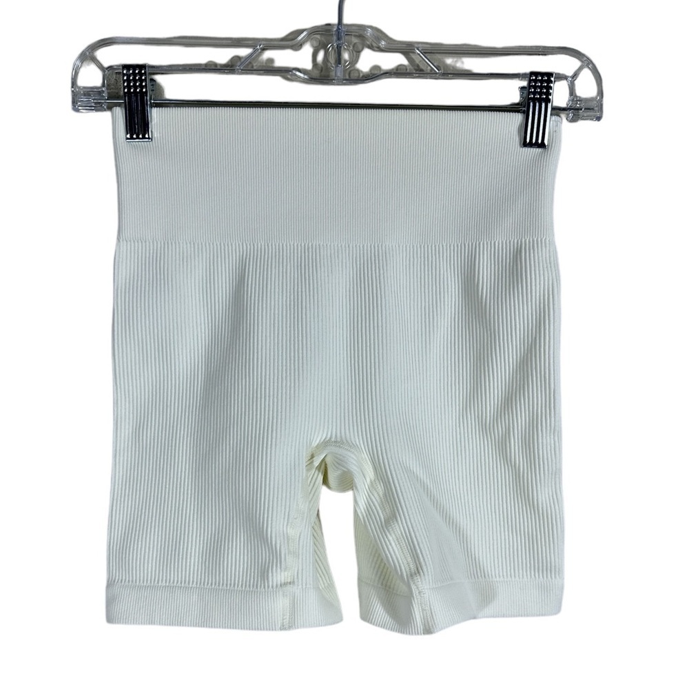 Cream Ribbed Bodycon Shorts Women's Size Small NWOT